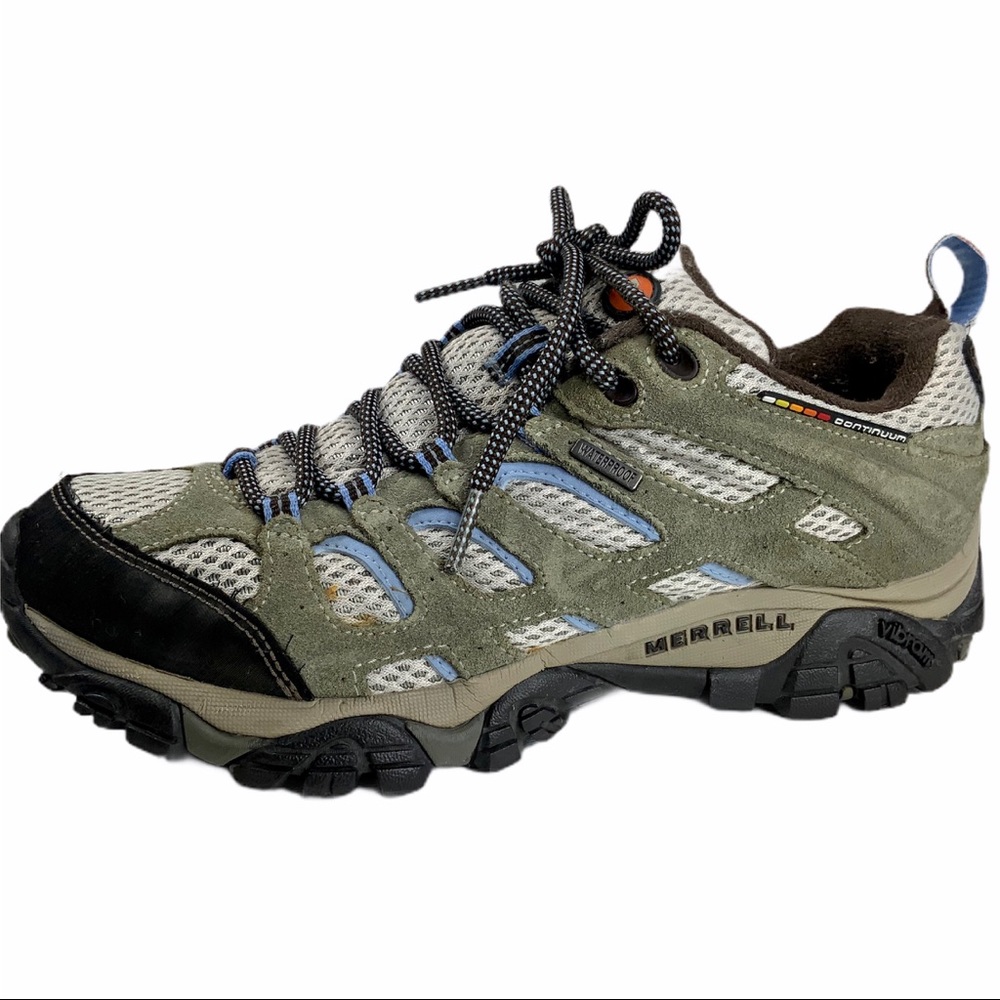 MERRELL Moab waterproof hiking sneaker. SZ 7.5